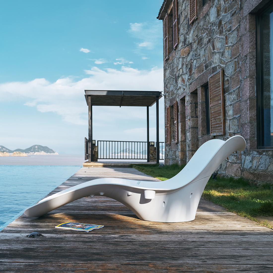 SSL Ledge Lounge Chair