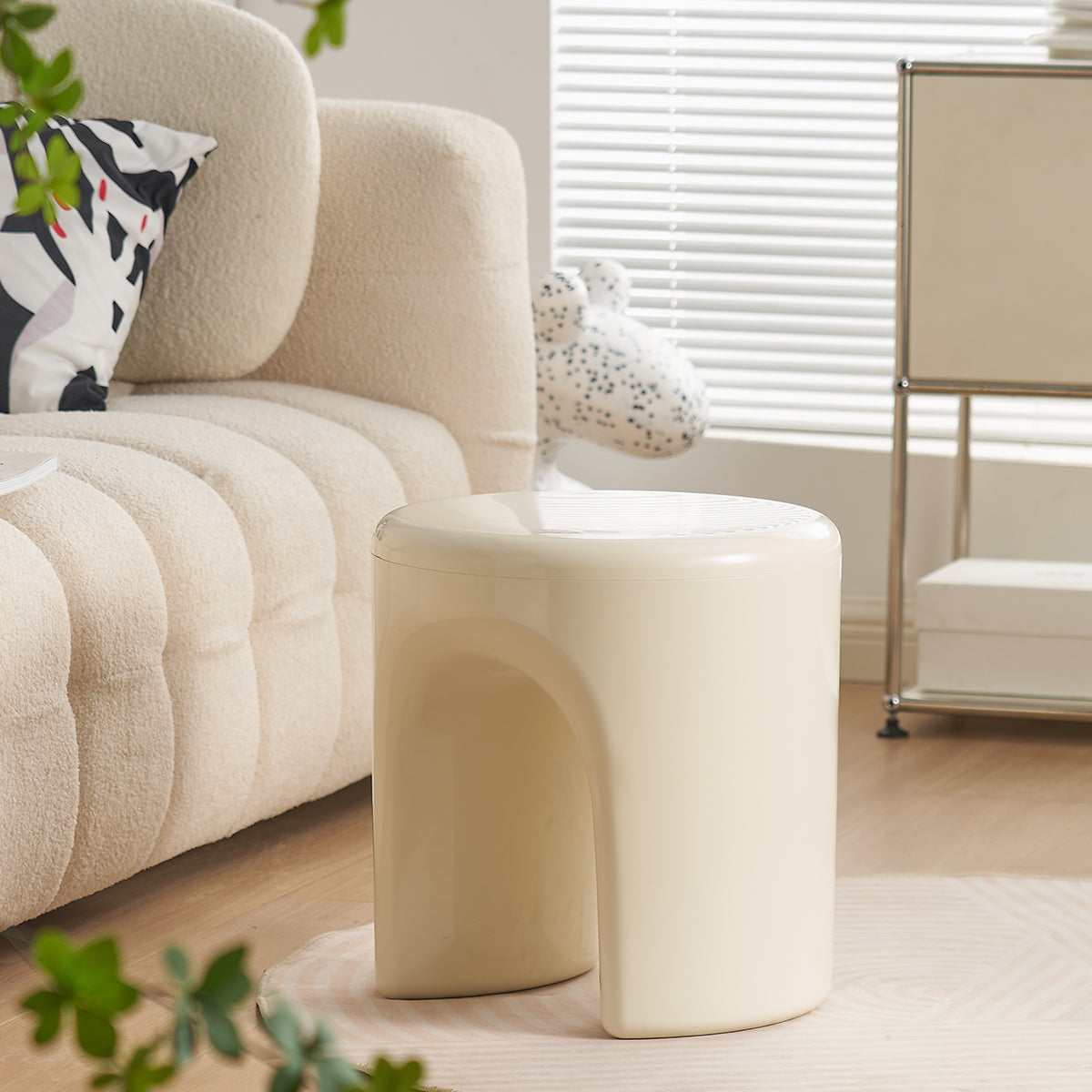 d8ce362e-14ec-4071-95b3-939be2055107/2.jpg